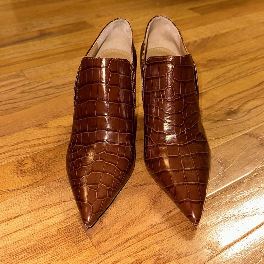 Tory Burch Georgina Croco Embossed Leather Boots 7 1/2 - Picture 3 of 17